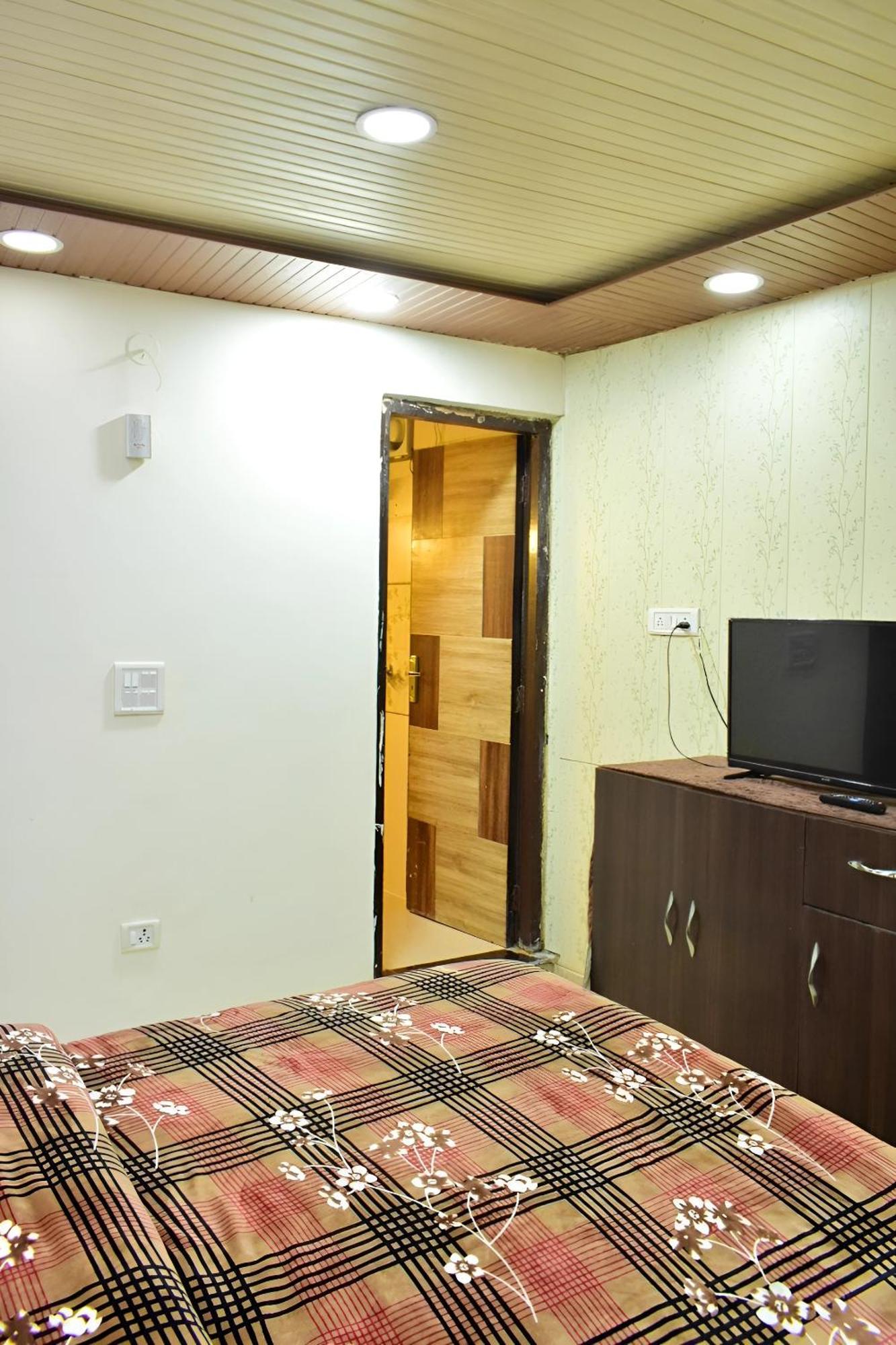 Rudhraksh Villa 4Br- Perfect Vacay Villa Mussoorie Bagian luar foto